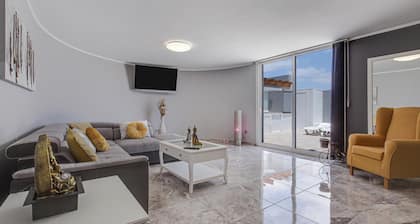 Villa "Encanto Fuerteventura" with Whirlpool & Wi-Fi