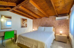 1 chambre, fer et planche à repasser, Wi-Fi