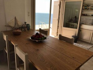 Dining - Whole villa   # for 4 adults + 4 children - panorama sea view with pool (Horto)