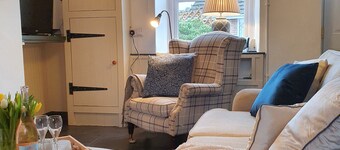 Cosy cottage central location