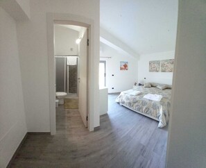 4 bedrooms, WiFi