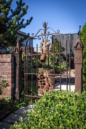 Exterior detail - Five Points House 2 • Heated Pool, Hot Tub, Bar, Grill, Fire Pit (Nashville)
