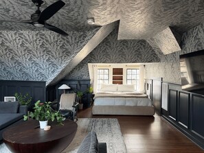 6 bedrooms, memory-foam beds, in-room safe, desk - Woodland Villa • Heated Pool, Hot Tub, Gym, Grill, Fire Pit (Nashville)