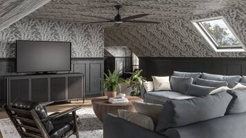 Smart TV, chimenea, Netflix y Hulu