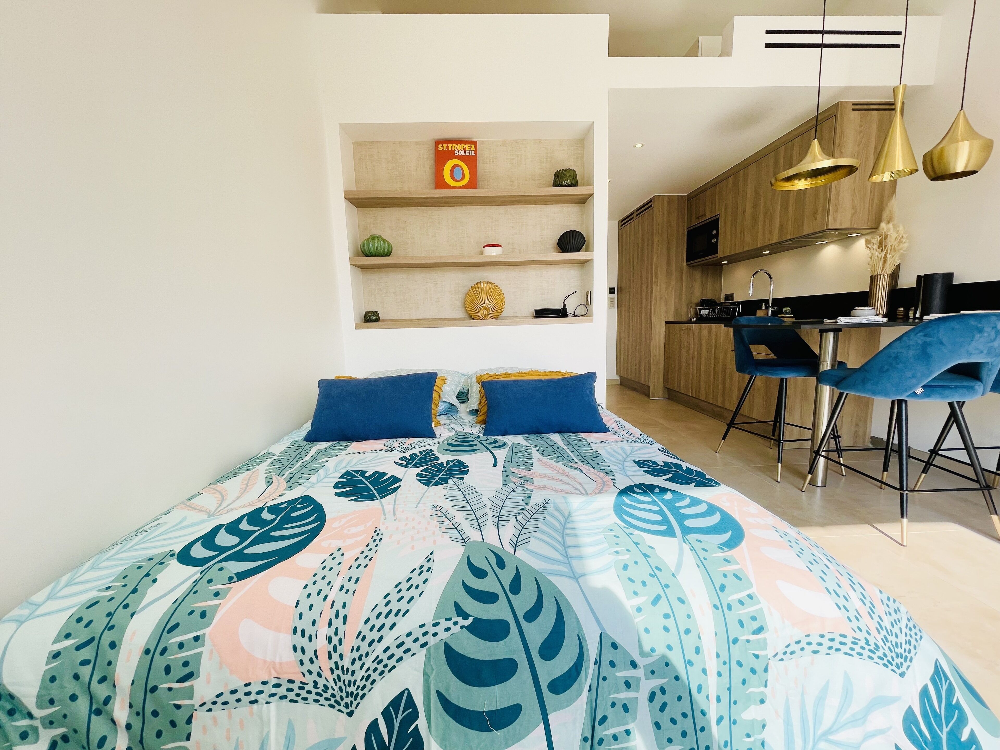 Port-grimaud, Magnifique Studio Rénové Front de Mer