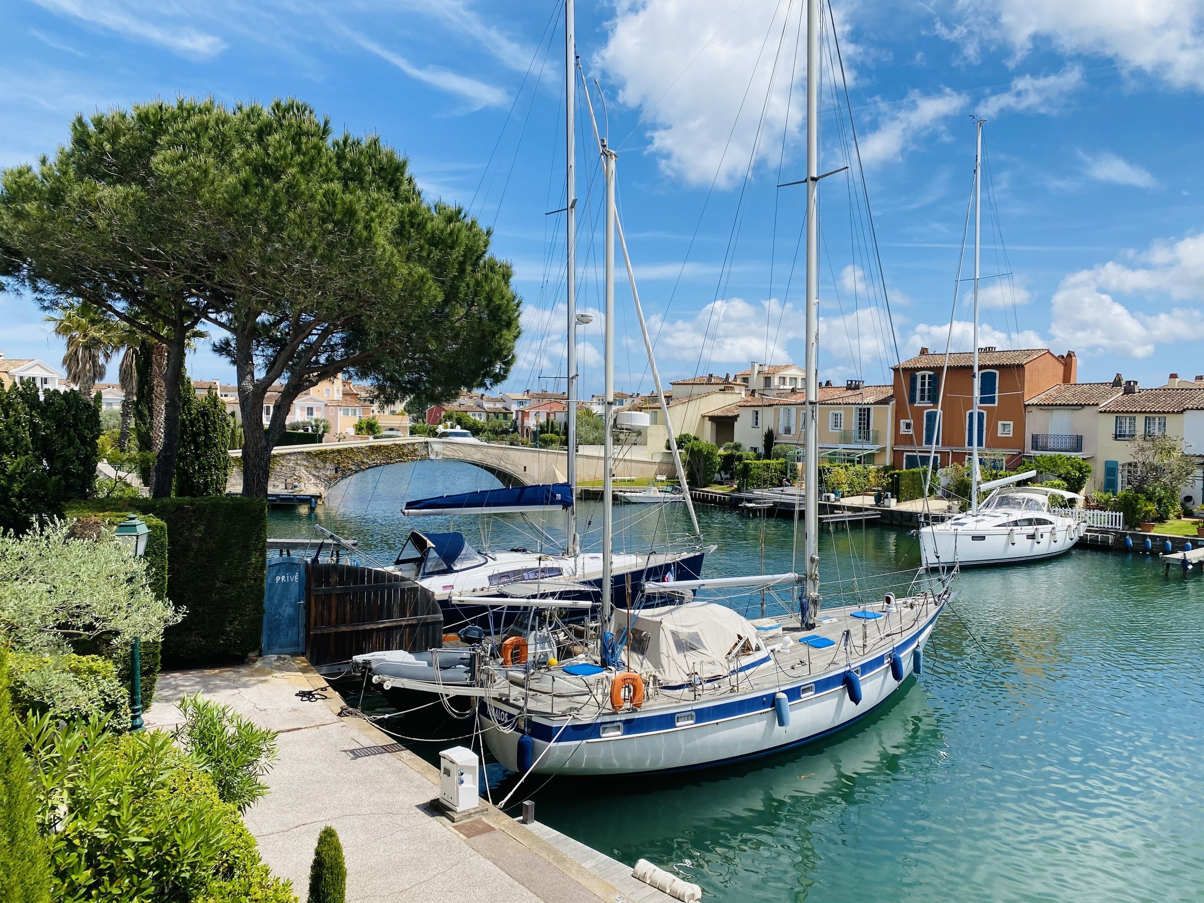 Port-grimaud, Magnifique Studio Rénové Front de Mer