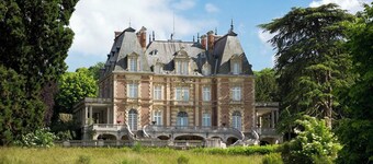 French Chateau rental outside Paris