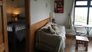 Apartment, Multiple Beds | 2 bedrooms, iron/ironing board, WiFi (free), bed sheets - Beautiful 2-bed Apartment in Ballycastle (Ballycastle)