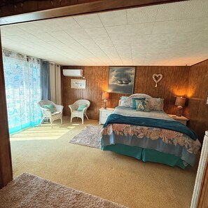 1 bedroom, in-room safe, iron/ironing board, free WiFi