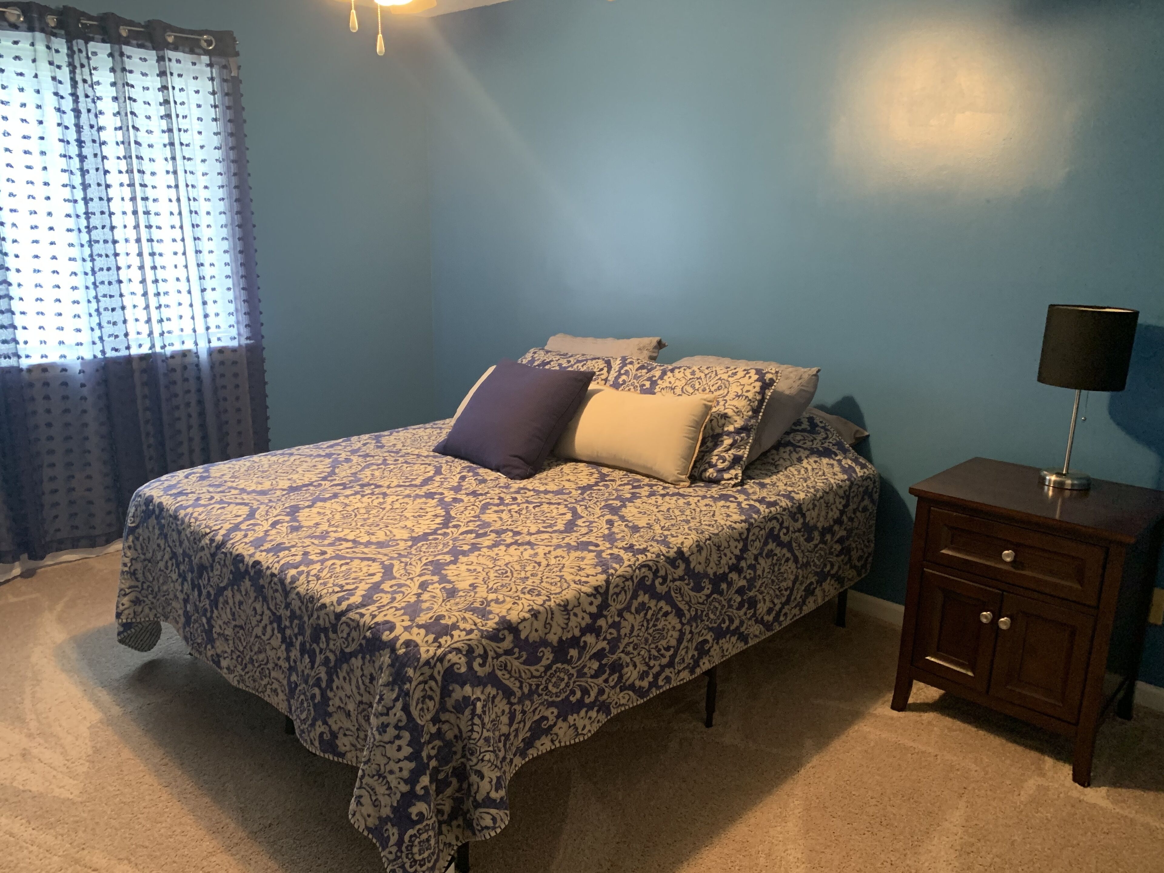 Cozy 3 Bedroom Home, Close to 3 Major Cities