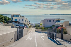 Front of property - Villa Le' Tini Luxury - Luxury Residence (Podstrana)