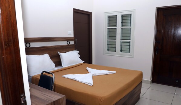 Standard Double Room | Individually furnished, rollaway beds, free WiFi, bed sheets