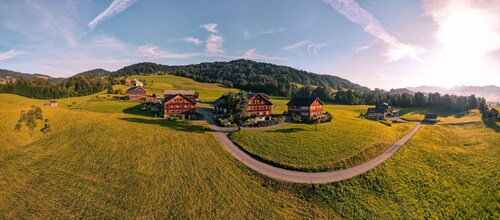 Gemütliches Appartement mit Viel Holz und Direktem Blick auf die Berge