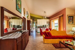 TV, fireplace, offices