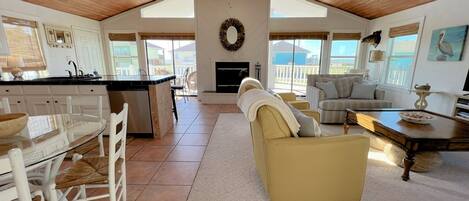 Televisión, chimenea