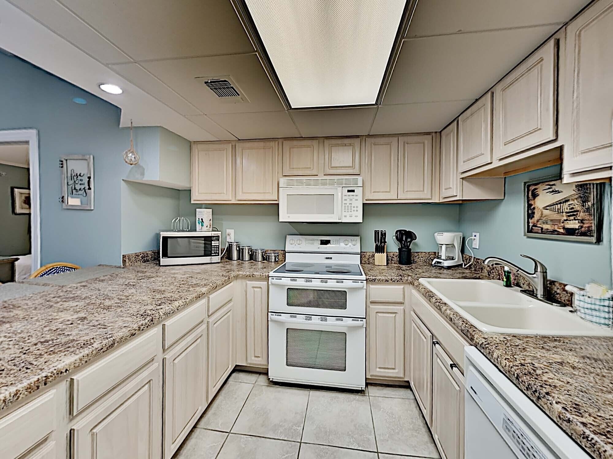 Sand Dollar East #201 | Bay Views, Walk to Beach!