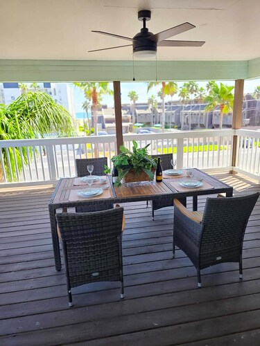 126 E Pike 4 Bedroom Home by RedAwning