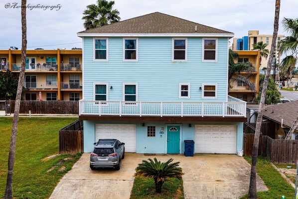 House, 4 Bedrooms | Exterior