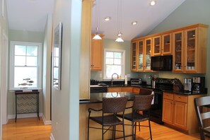 Fridge, microwave, oven, stovetop - Located on prime street in Dewey Beach walking to everything with brand new POOL (Dewey Beach)