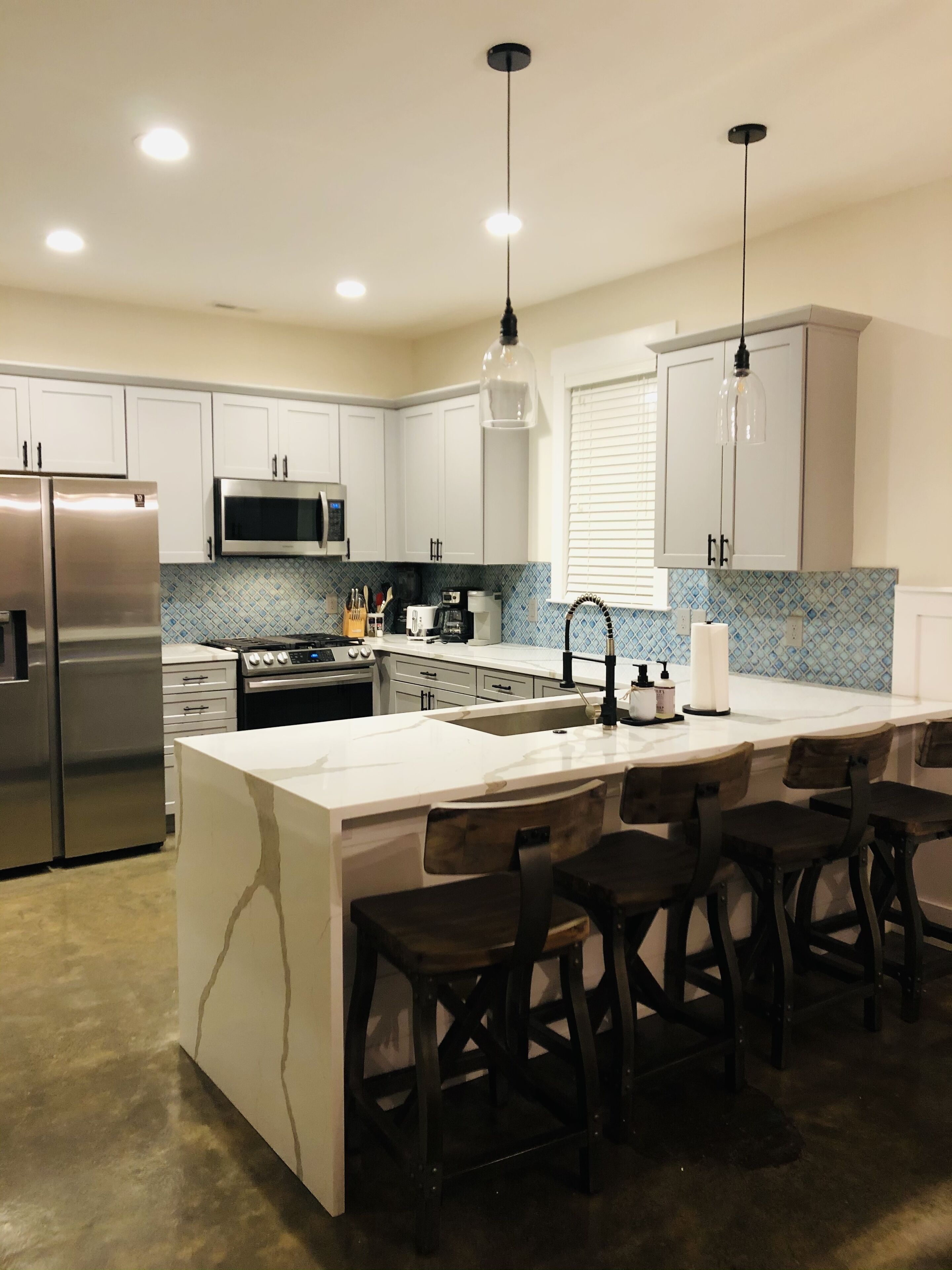 Charming Cargo District Bungalow- 3 bed 2.5 bath