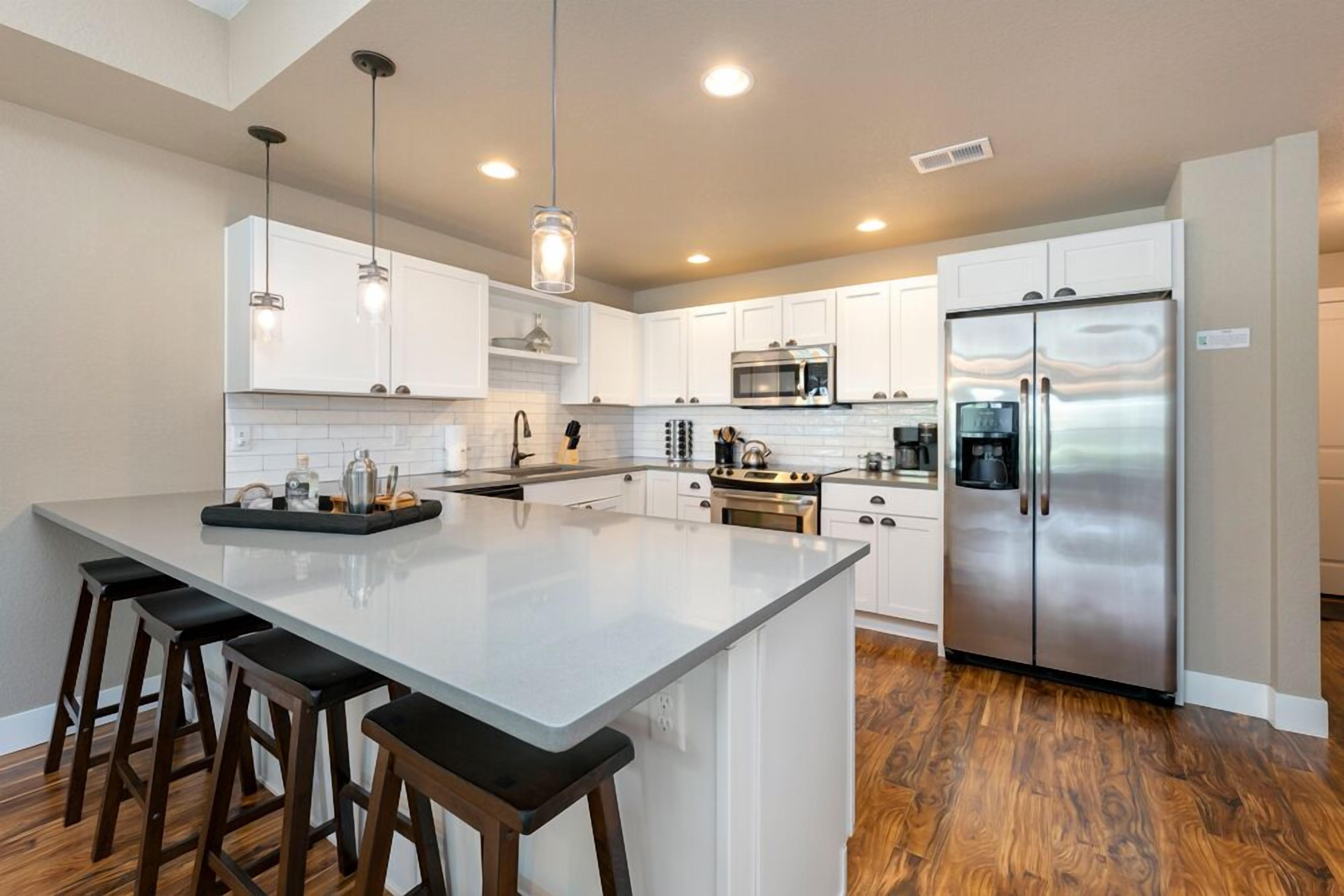 Amazing Urban Townhome near Breweries & River!