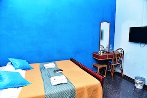 Premium bedding, rollaway beds, free WiFi, bed sheets