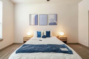 1 Schlafzimmer, Schreibtisch, Bügeleisen/Bügelbrett, kostenloses WLAN