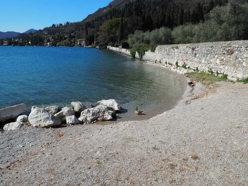 La Casa Dell'artista Sulle Colline di Salò