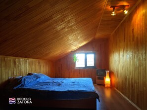 2 bedrooms, WiFi - Отдельный дом "VillaGarda". Затока. (Затока)