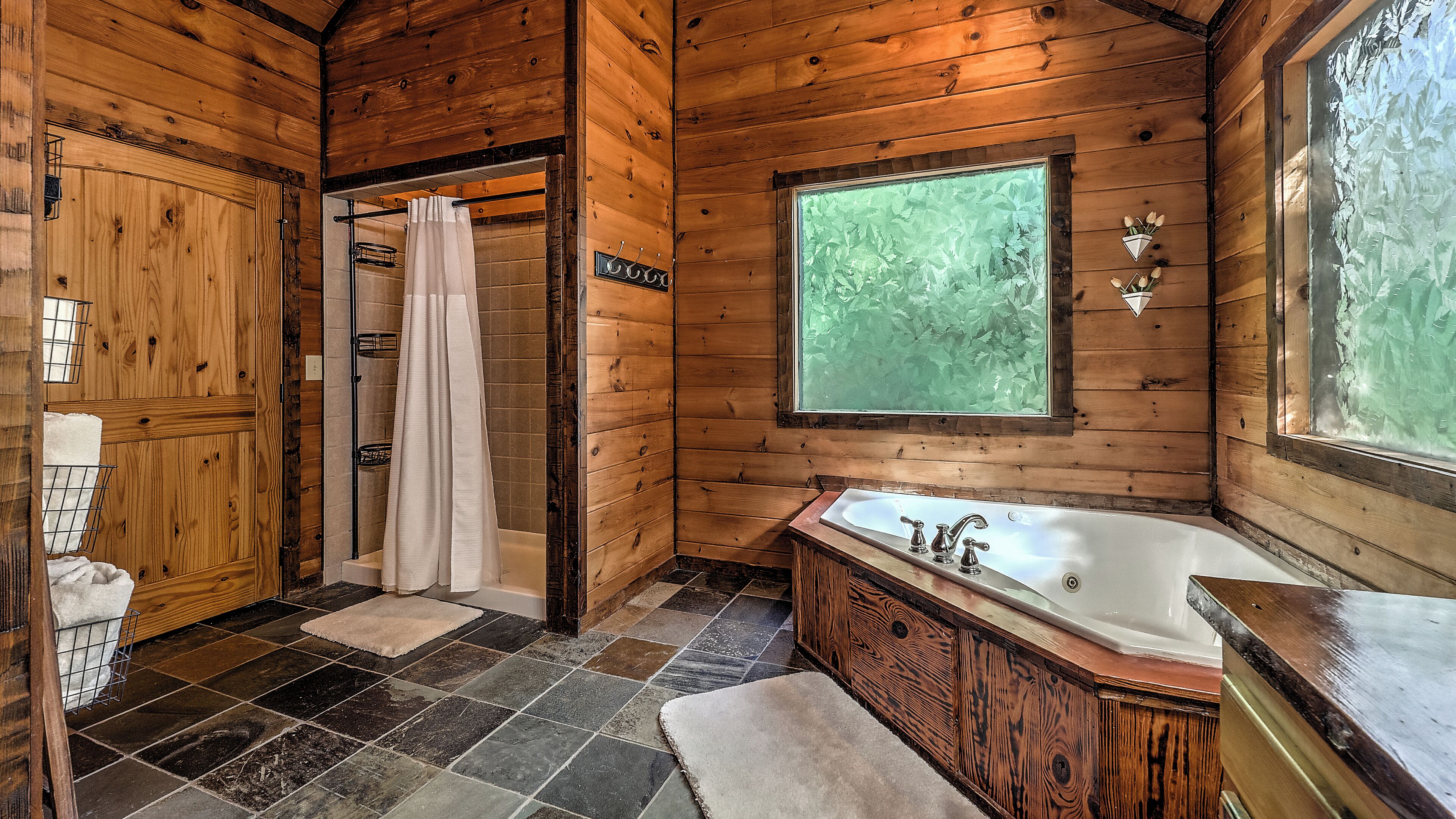 Shower, jetted tub, hair dryer, towels