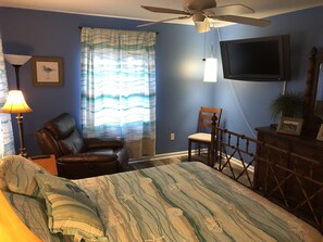 3 chambres, fer et planche à repasser, accès au Wi-Fi (inclus)