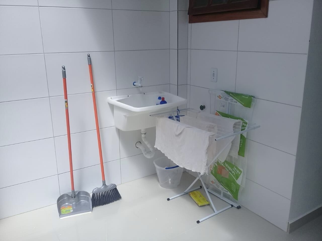 KitNet Ubatuba Praia do Sapê @ApêNoSapê