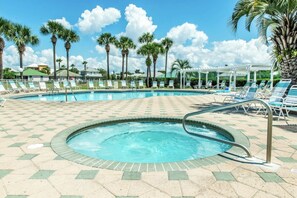 Outdoor pool, a heated pool - NEW UPDATES!! 🏖 FREE BEACH SETUP- 2 Chairs & Umbrella (Miramar Beach)