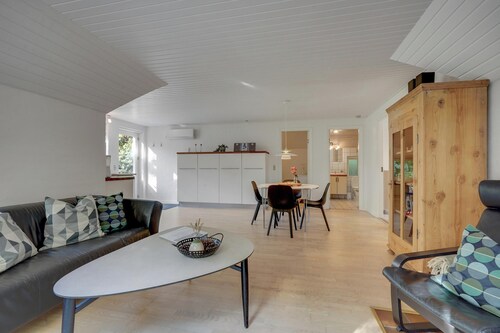 Maren's Hus - Drei Schlafzimmer Haus, Schläft 5