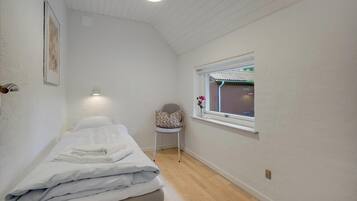 3 bedrooms, Internet