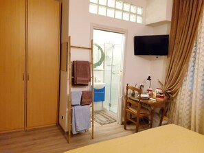1 Schlafzimmer, Bügeleisen/Bügelbrett, kostenloses WLAN, Bettwäsche