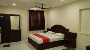 Premium bedding, rollaway beds, free WiFi, bed sheets