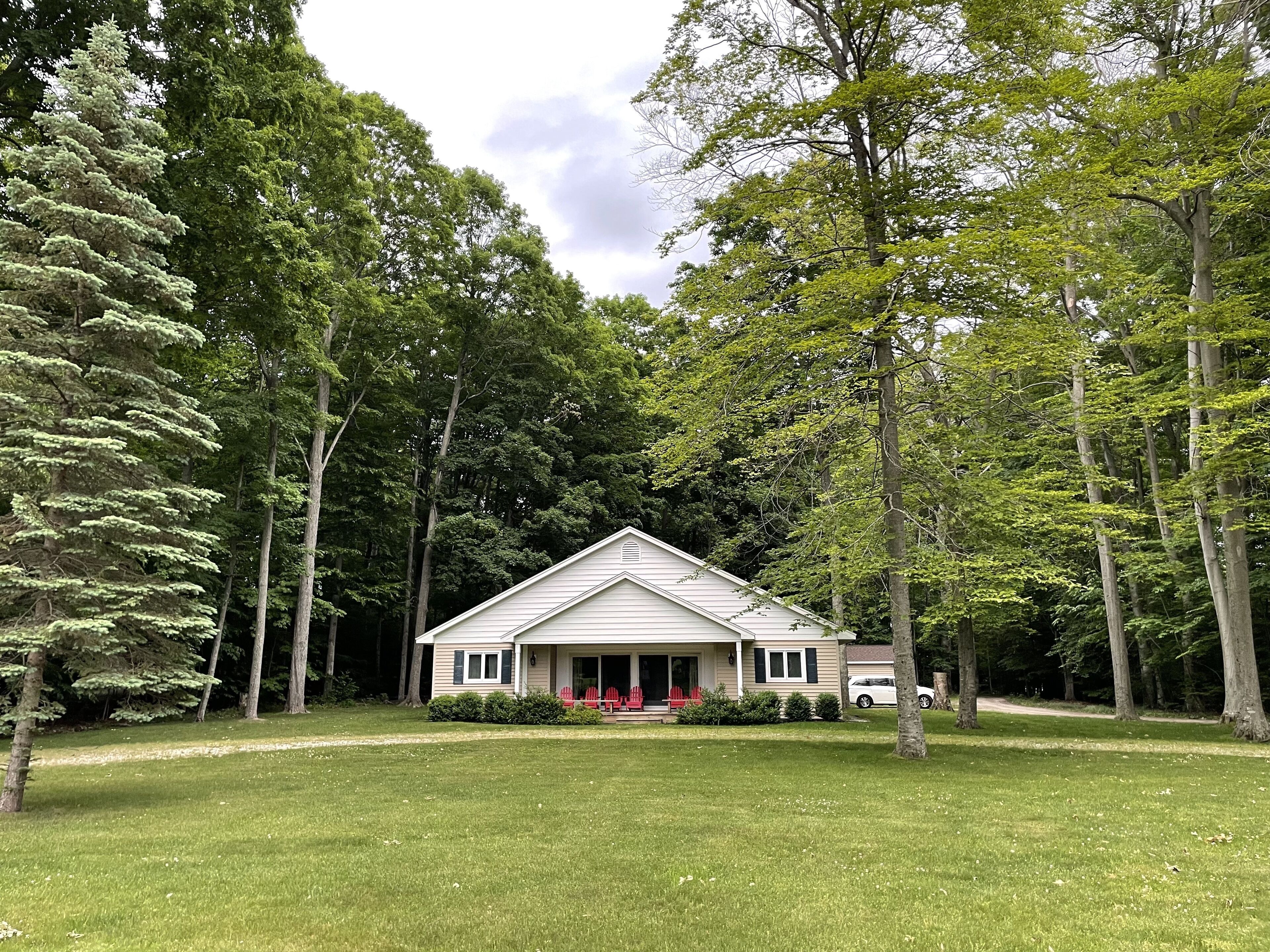 Private Family Friendly Summer Get Away in Relaxing Leland