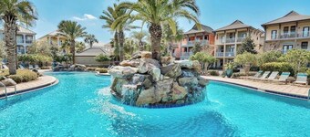 Beach Daze New 5BR, 4BA, 16 guest, Game Room.