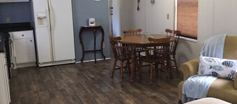 Country living lake style near Santee