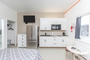 1 غرفة نوم ومكواة/لوح كي وواي فاي مجانًا وملاءات أسرّة