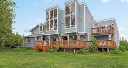 South Anch. Suite Partial Chugach Mountain View