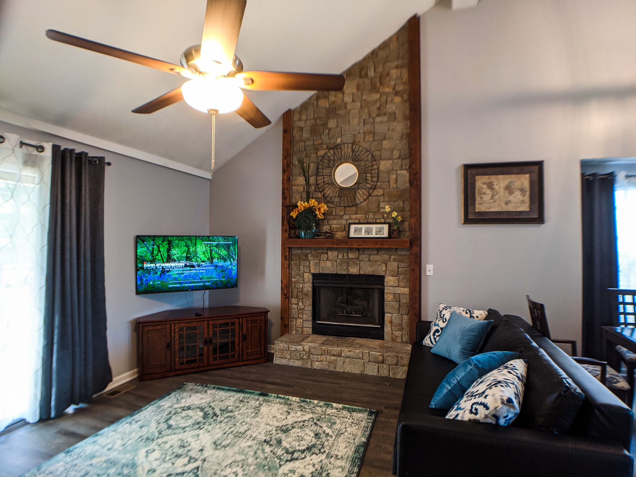 Beautiful | spacious | clean house for families #2