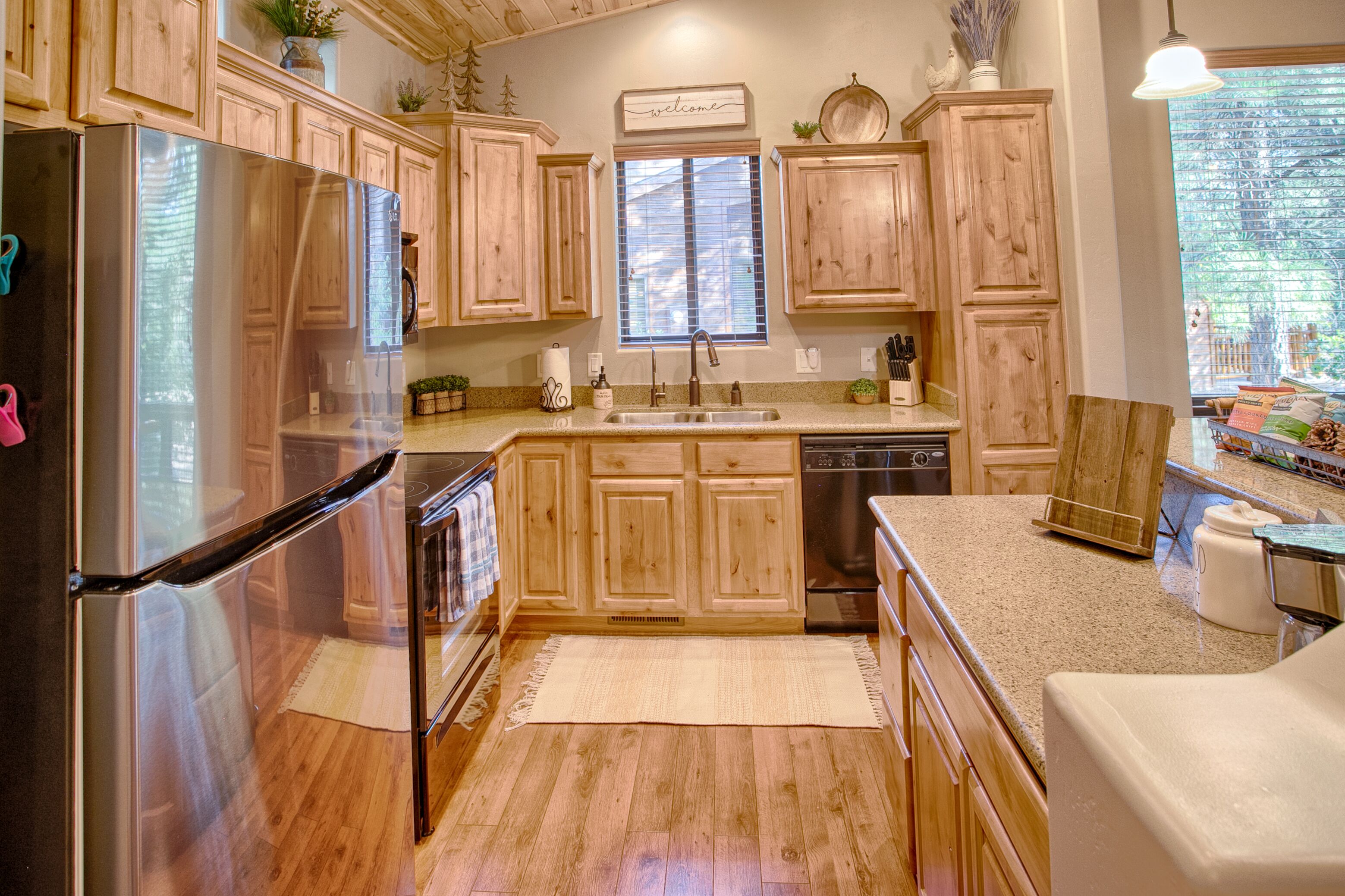 Relax and unwind in the White Mountains!