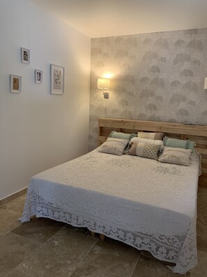 1 Schlafzimmer, Reisekinderbett, WLAN, Bettwäsche