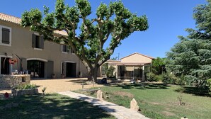 Exterior - LA TIDIANOU (Plan-d'Orgon)