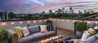Casa Paradisa • Rooftop w/ Skyline Views, Fire Pit, Walkable to Restaurants/Bars