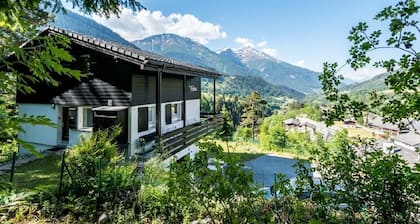 Ferienwohnung Fiesch für 1 - 4 Personen mit 1 Schlafzimmer - Chalet