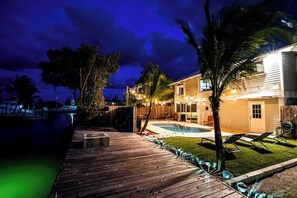 Piscine extérieure, piscine chauffée