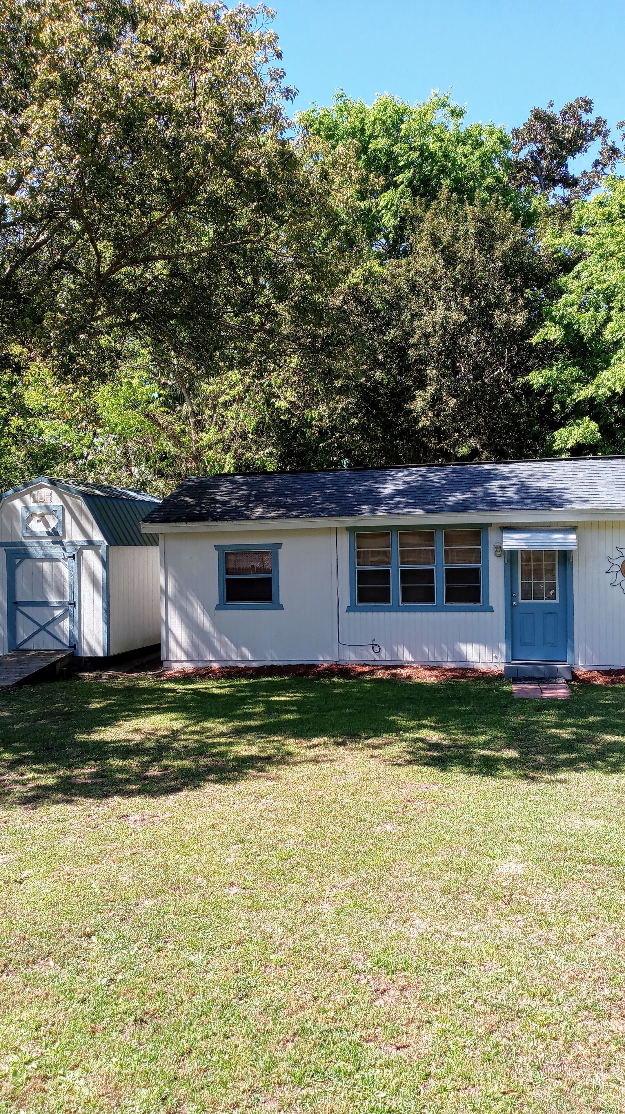 Pet Friendly Close to Daytona Beach